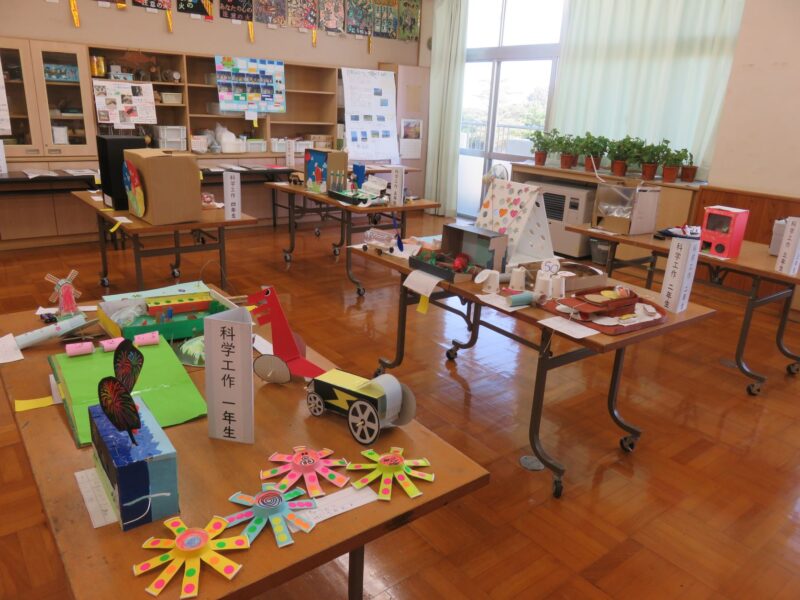 校内作品展開催