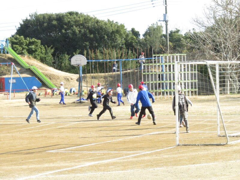 サッカーの季節がやってきた！
